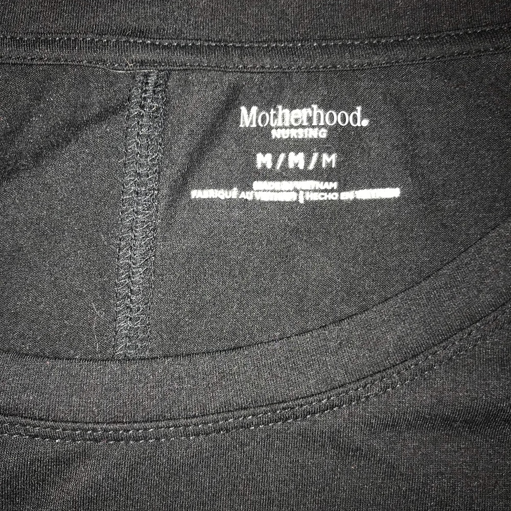 Motherhood Black Nursing top